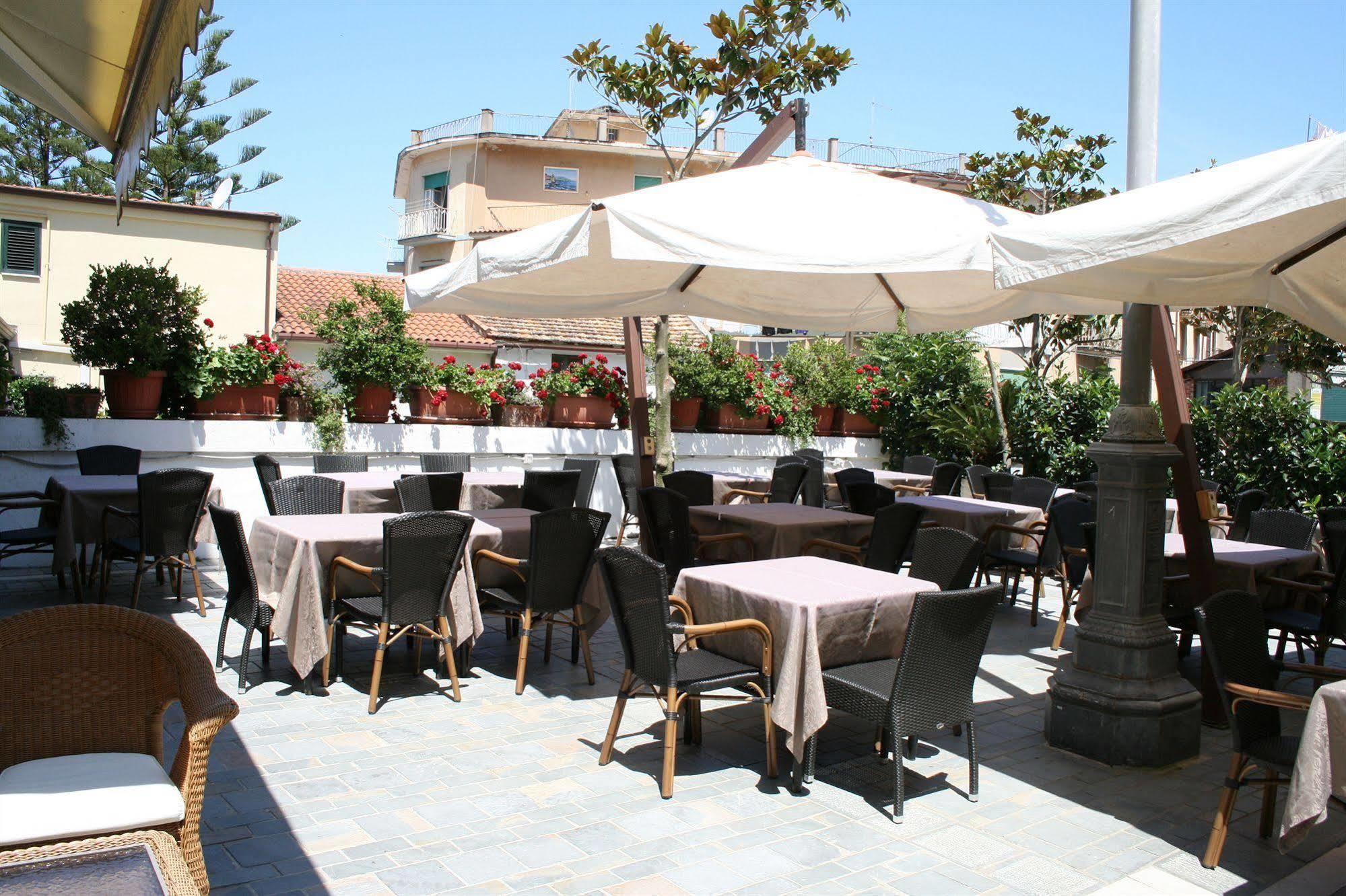 Hotel La Pergola Santa Maria di Castellabate Zewnętrze zdjęcie