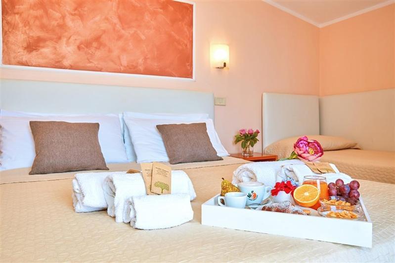 Hotel La Pergola Santa Maria di Castellabate Zewnętrze zdjęcie